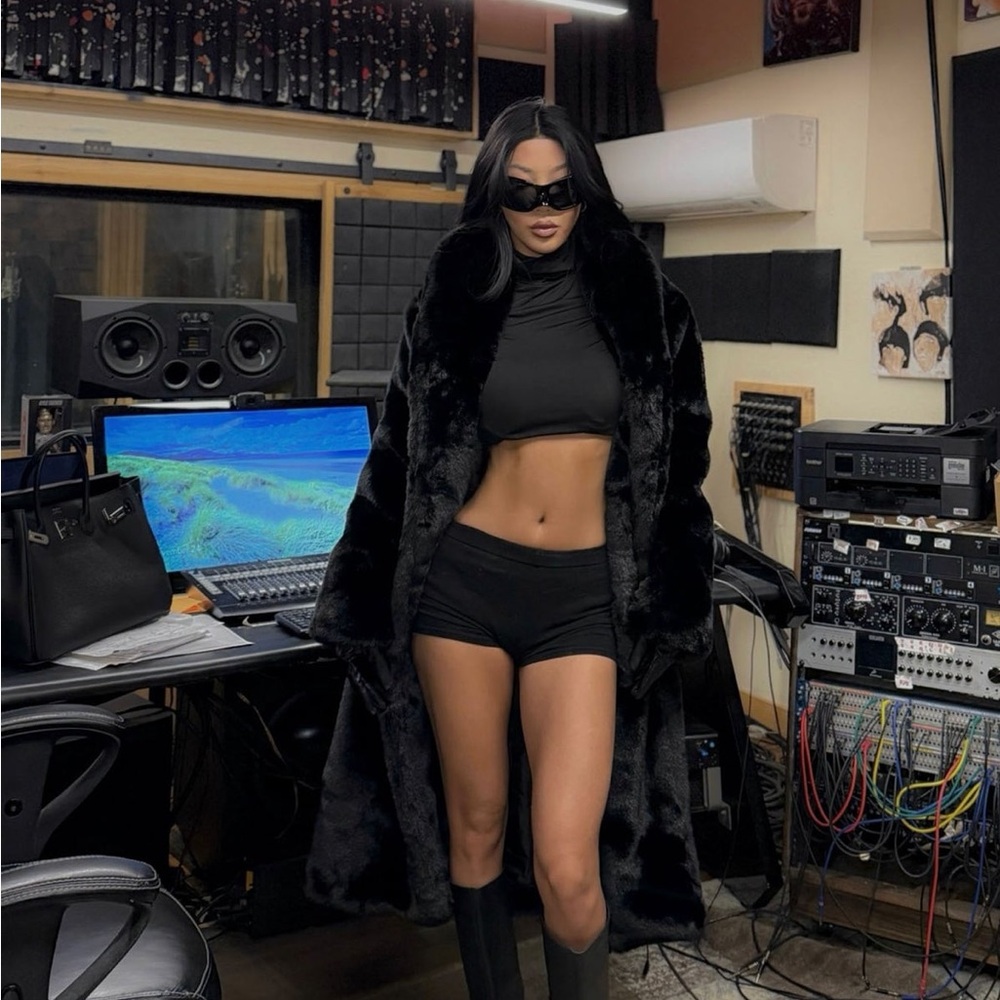 Madden Girl Black Teddy Jacket